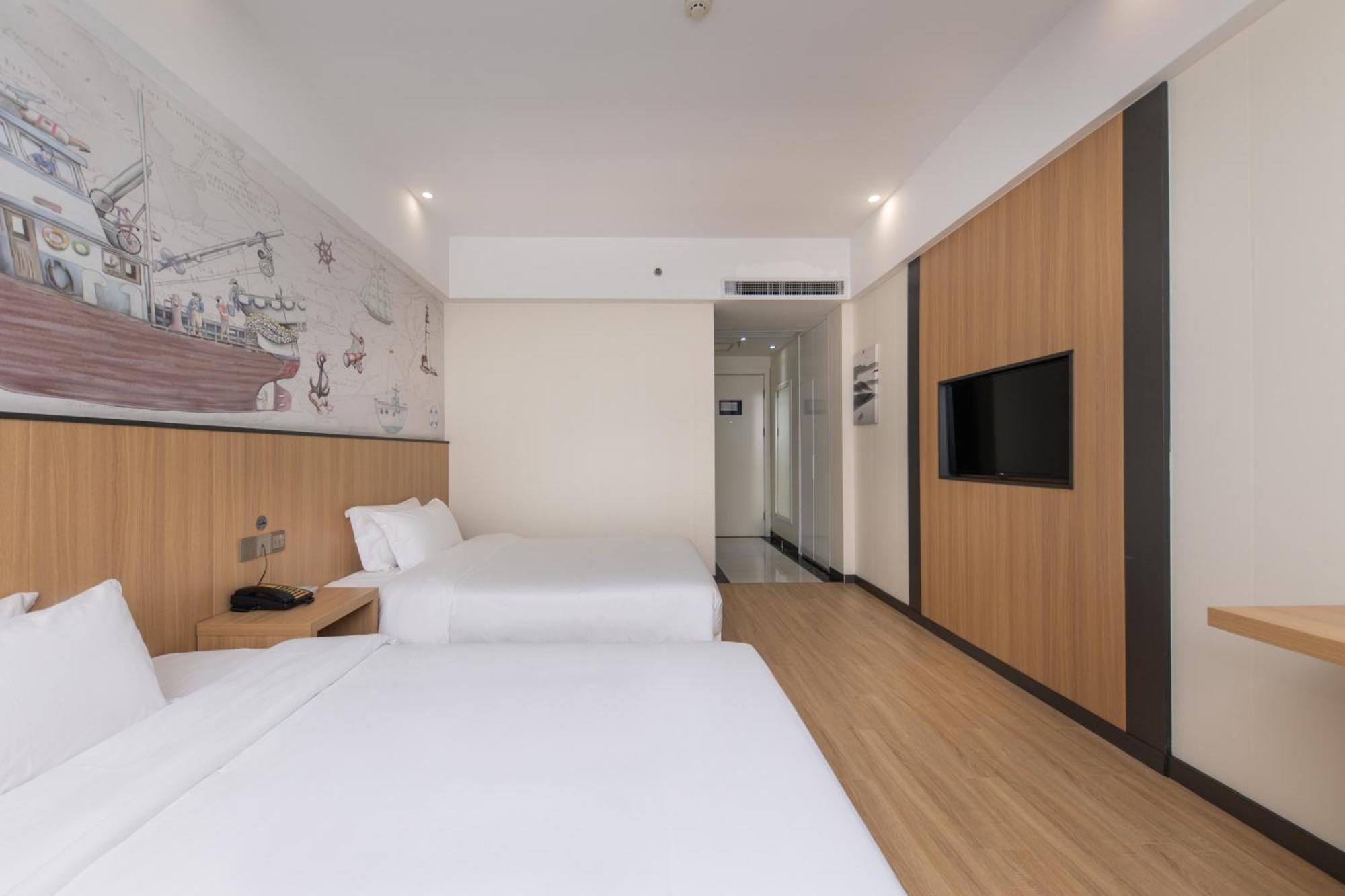 Starway Hotel At Pudong Shanghai Esterno foto