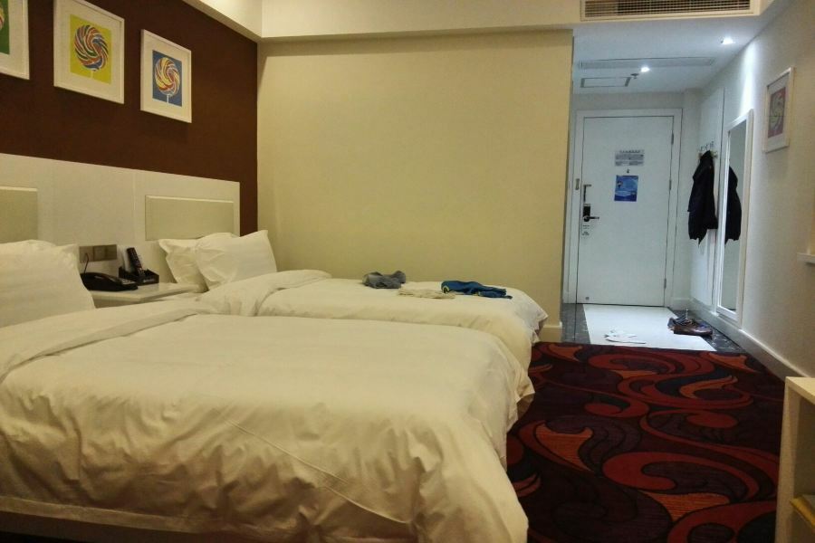 Starway Hotel At Pudong Shanghai Esterno foto