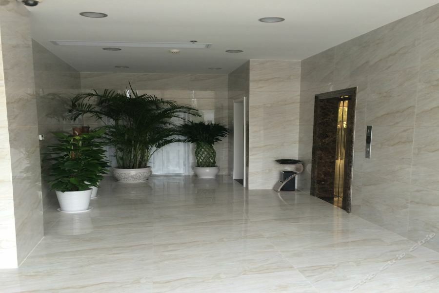 Starway Hotel At Pudong Shanghai Esterno foto